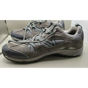 Hi-Tech Women's Hiking Shoes in Grey